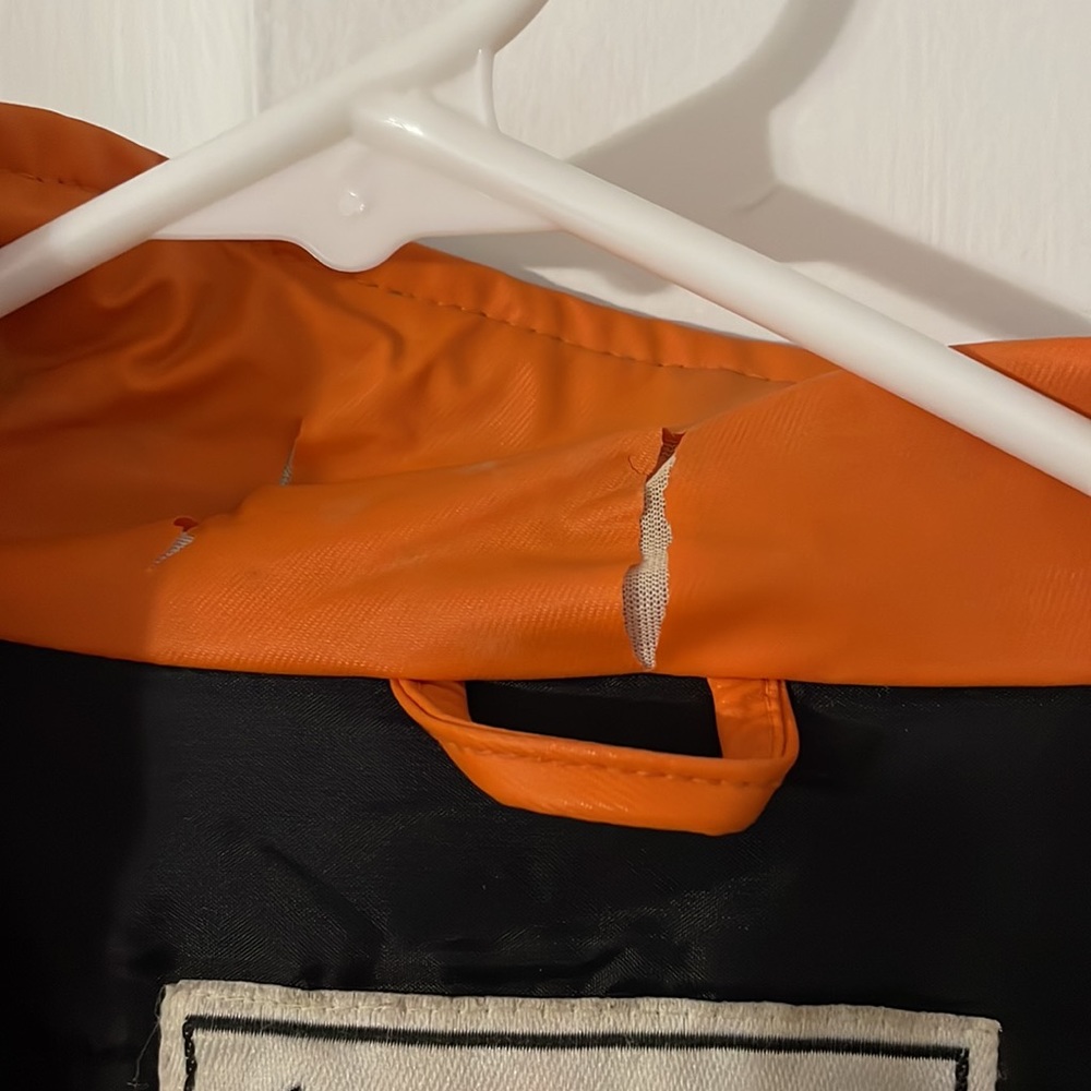 Vintage NASCAR Racing Jacket - Picture 9 of 9